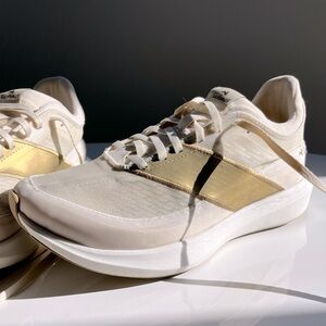 Tracksmith Women's Tracksmith Eliot Racer Size 7.5Ivory/Gold / 7.5 / US Women